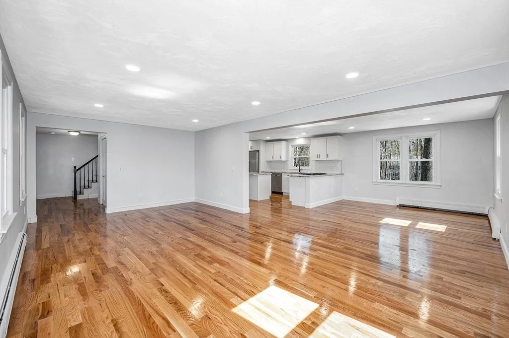 Photo of 113 Nashua Rd