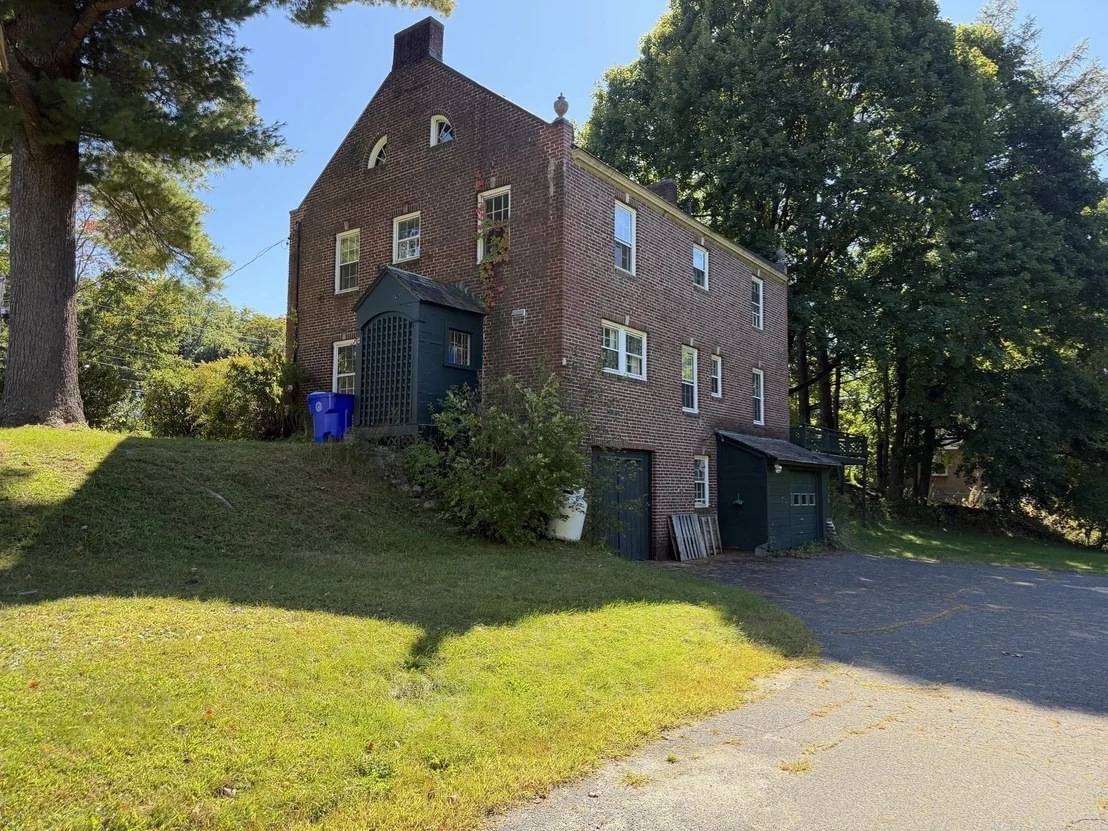 Photo of 616 Bernardston Rd