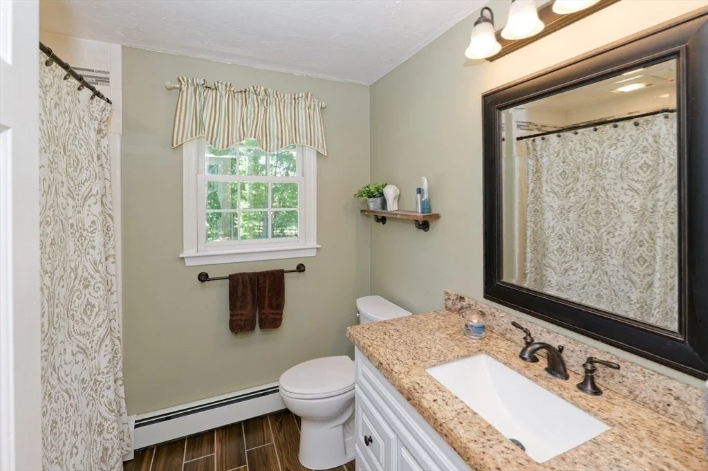 Photo of 101 Hunter Rd