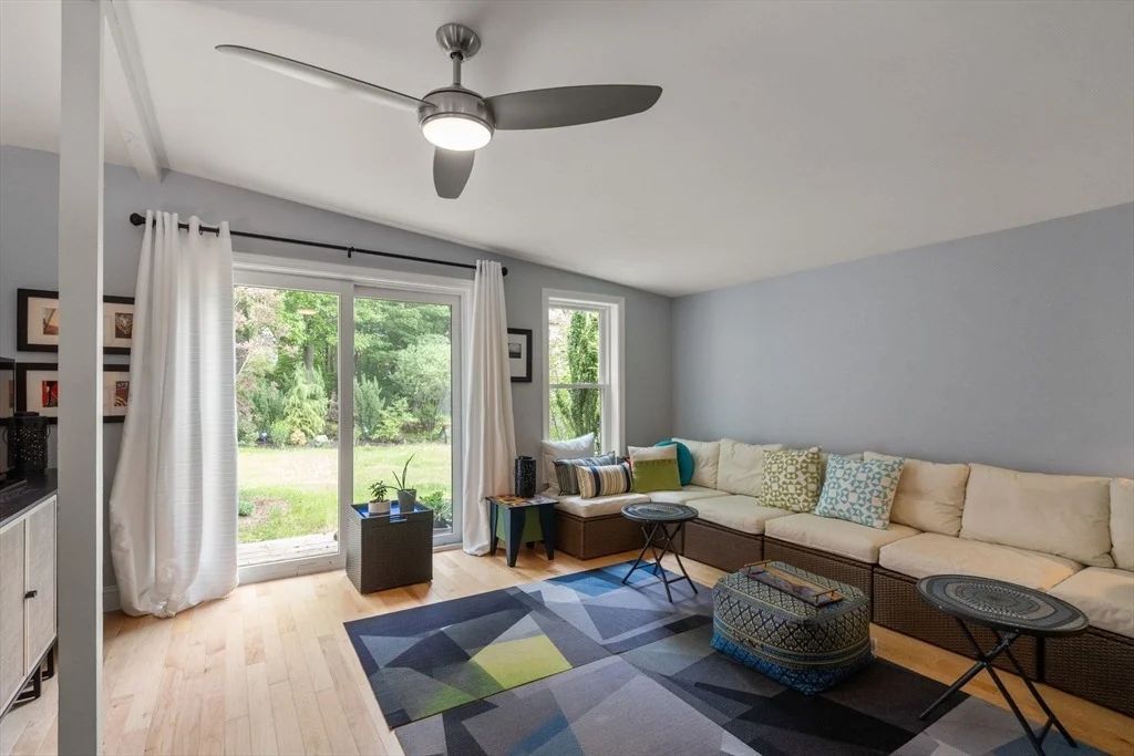 Photo of 16 Maybury Rd