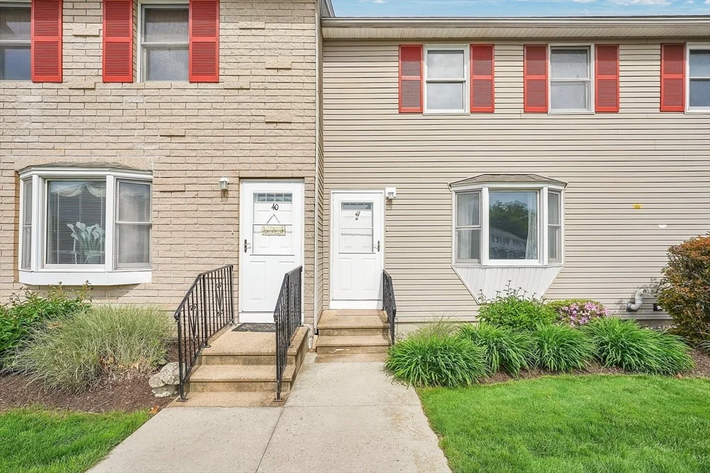 Photo of Unit 41 at 200 Lambert Ter