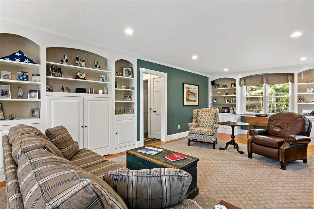 Photo of 8 Osprey Dr