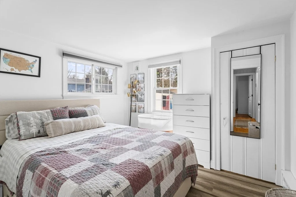 Photo of 10 Beach Rd