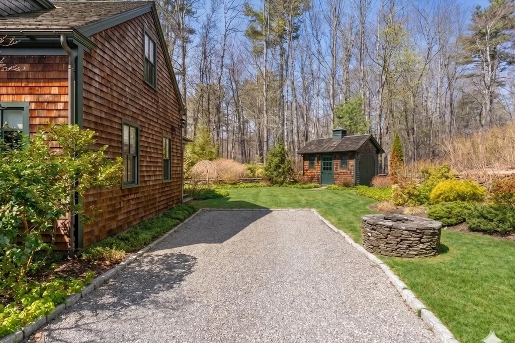 Photo of 65 Baldwinville Rd