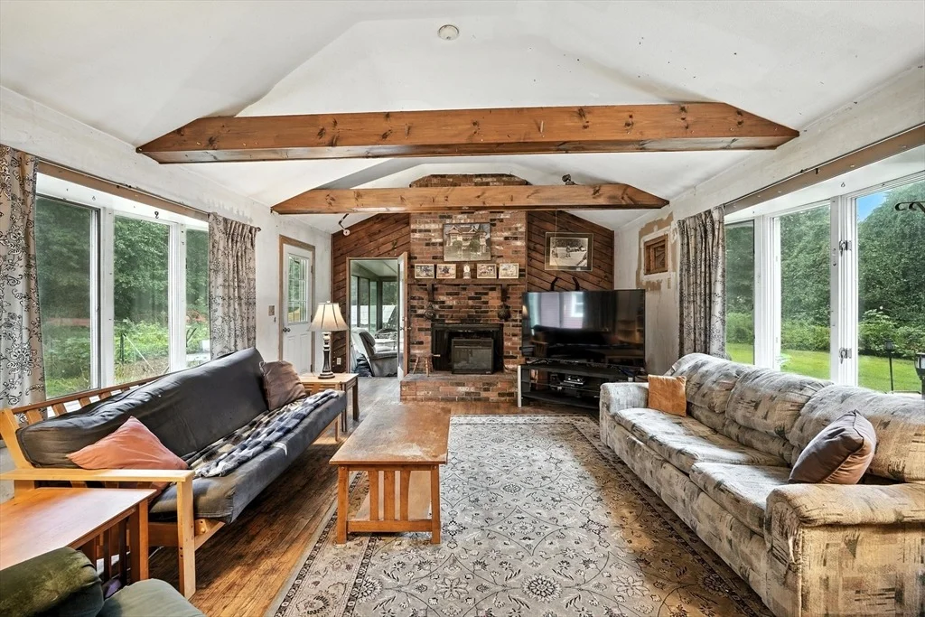 Photo of 43 Colony Dr