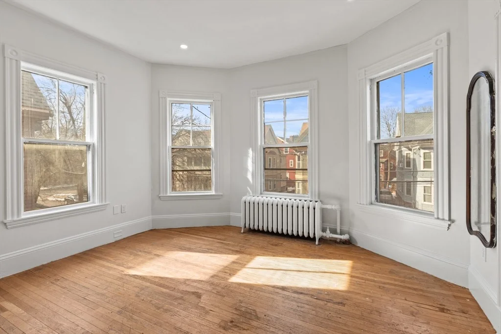 Photo of 15 Willow Ave