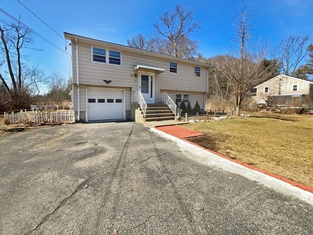 Photo of 14 Sandy Brook Rd