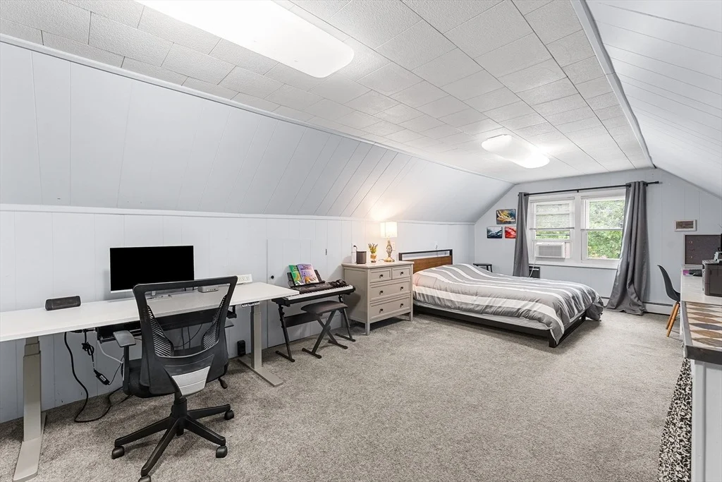 Photo of 65 Janet Cir
