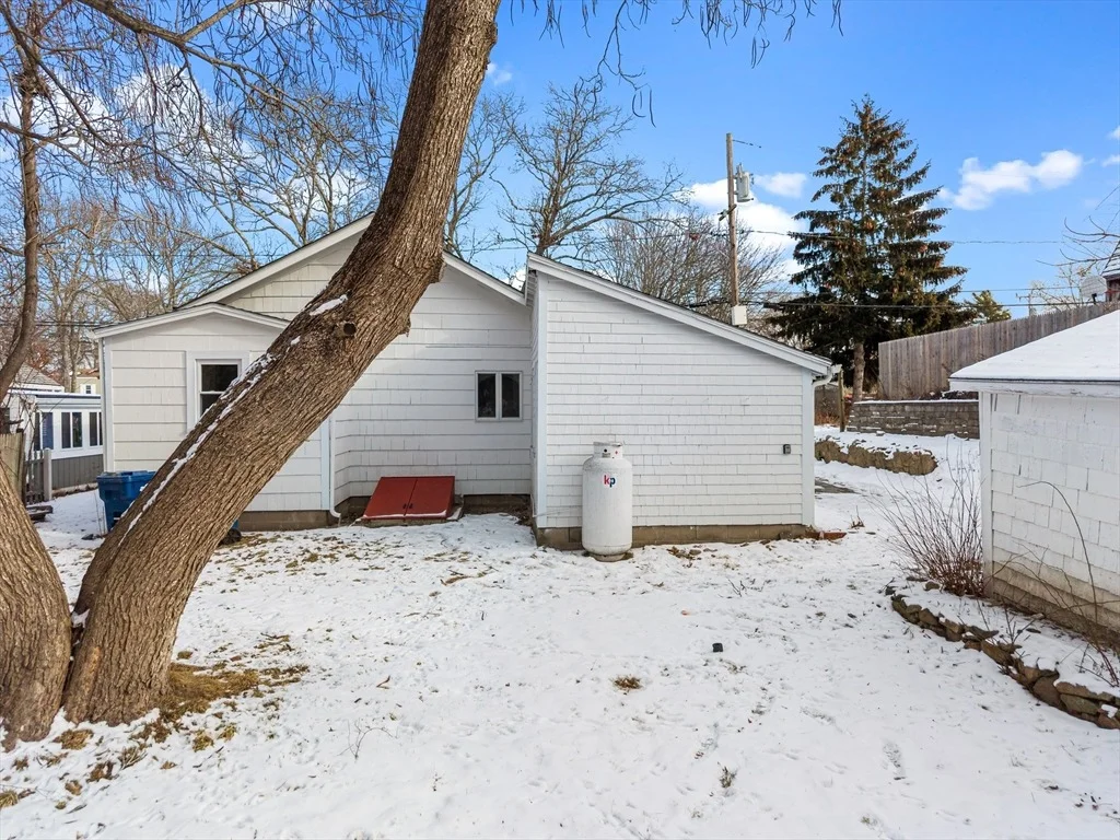 Photo of 2 Oakdale St