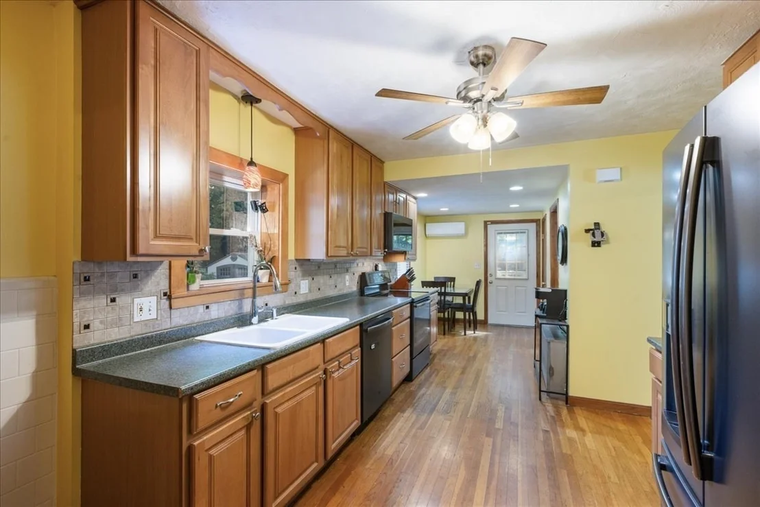 Photo of 66 Edgemere Rd