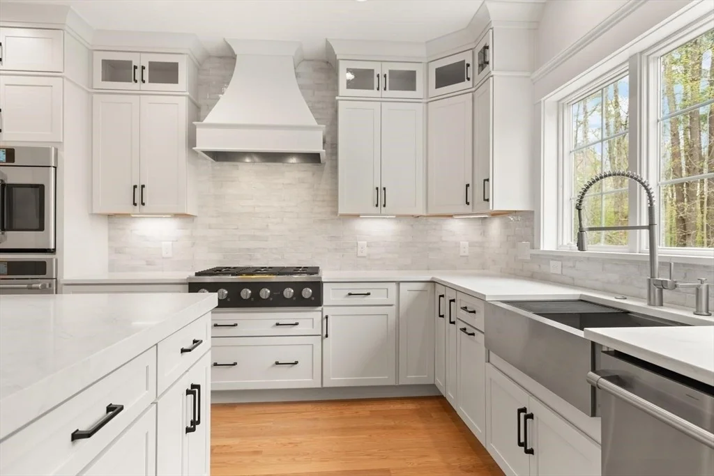Photo of 16R Eldor Drive