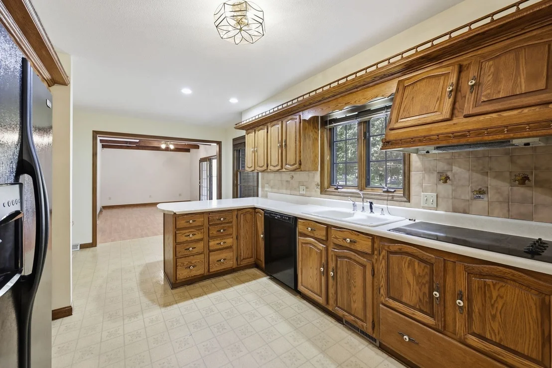 Photo of 227 Telegraph Ave
