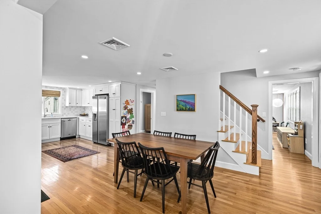 Photo of 9 Fay Rd