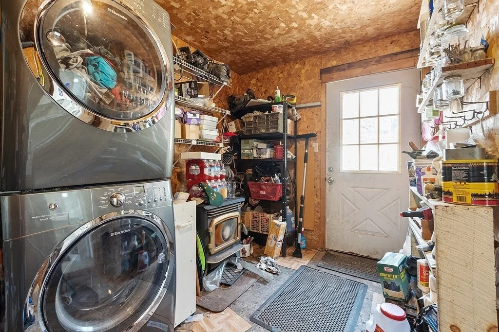 Photo of 141 Mechanic St