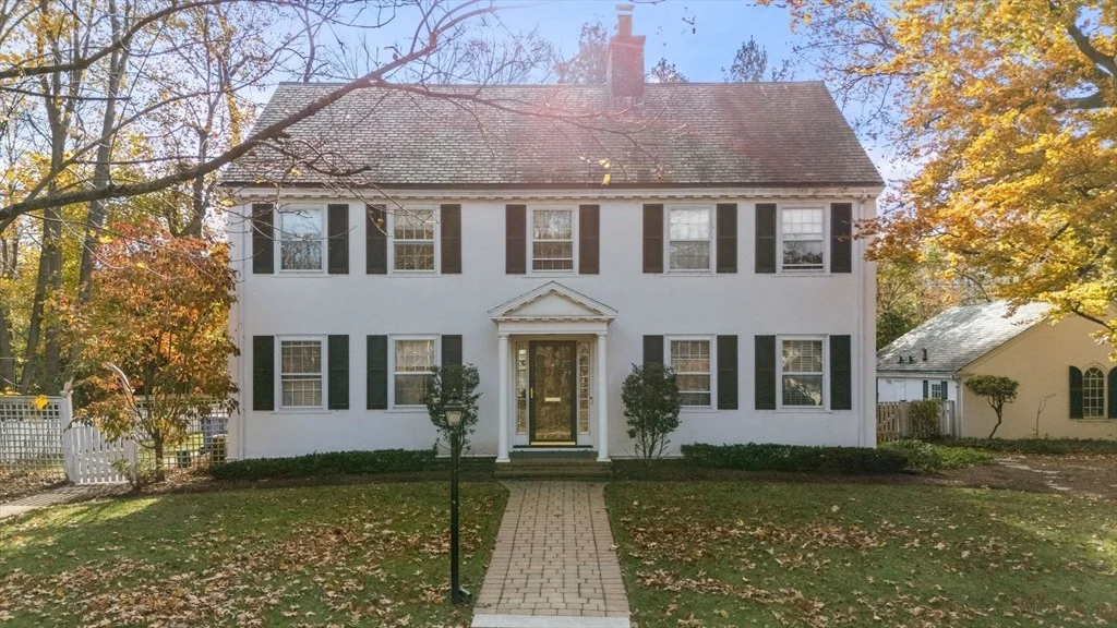 Photo of 138 Waban Avenue
