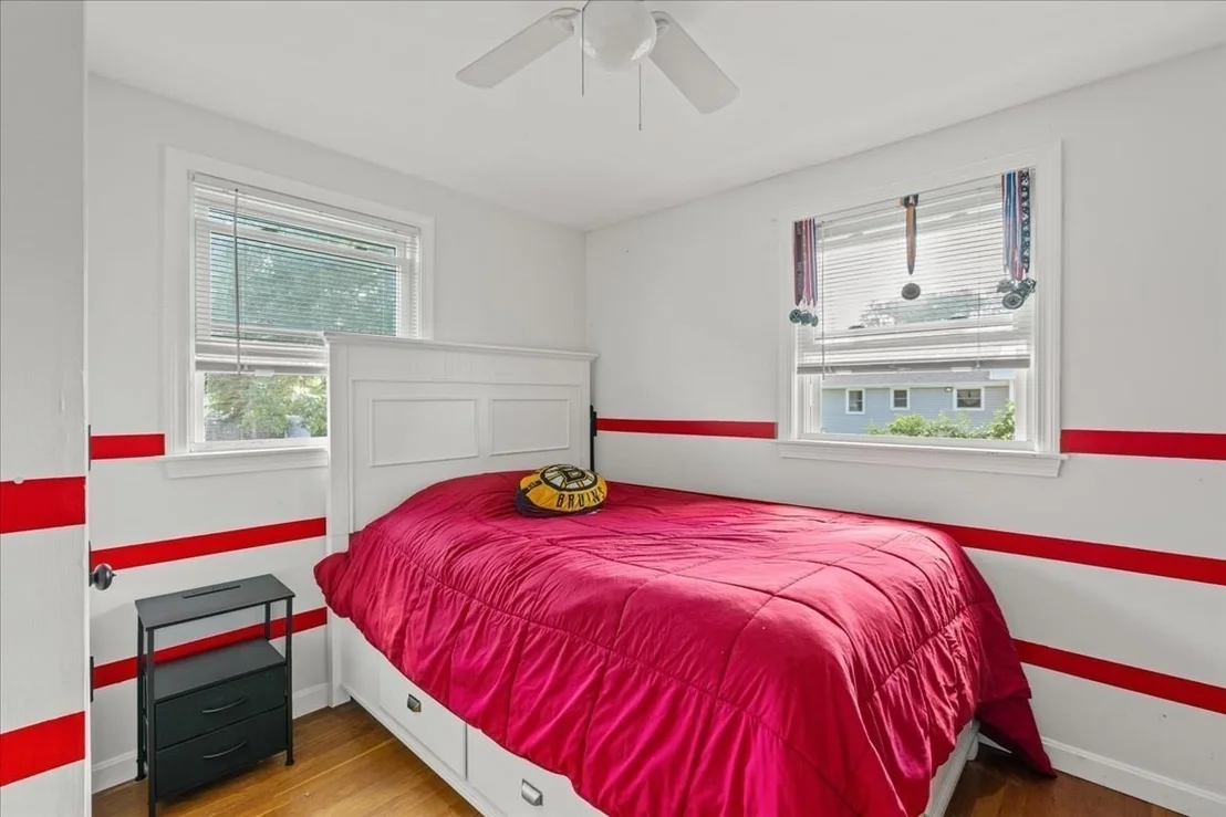 Photo of 105 Crestfield Dr