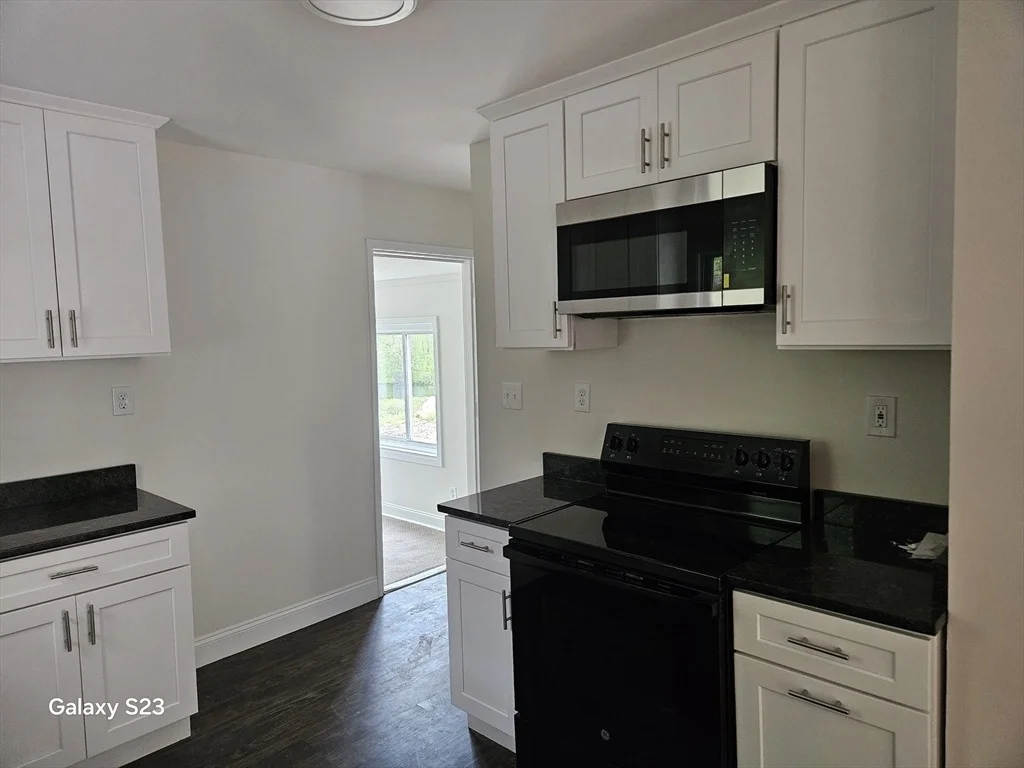Photo of 461 N Orange Road