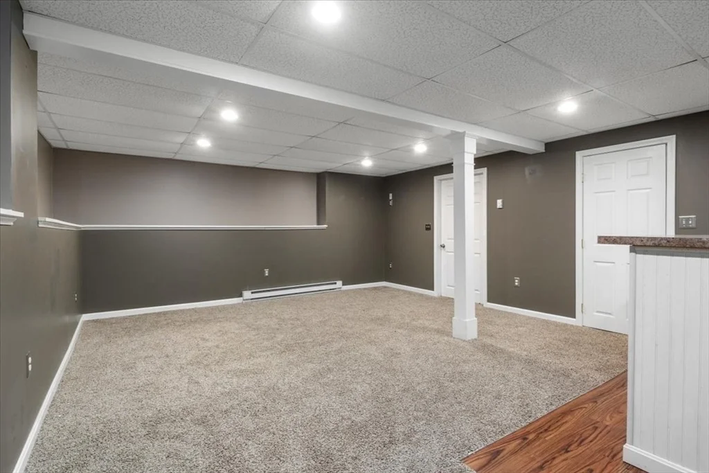 Photo of 122 Lazel Street