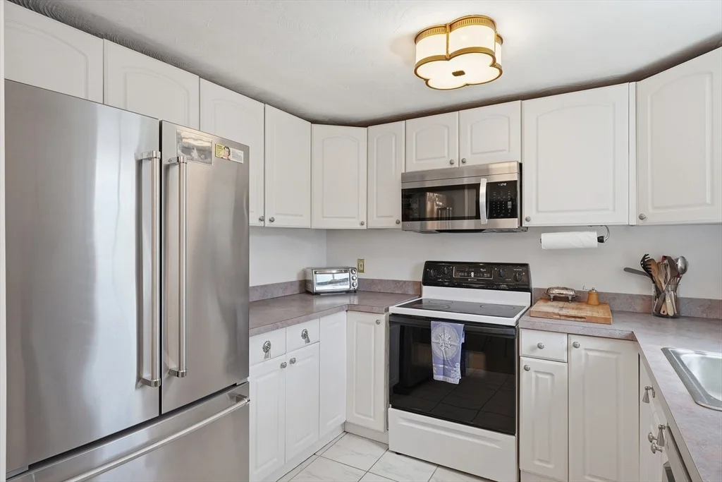 Photo of 19 Brookfield Circle
