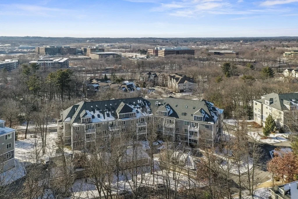 Photo of Unit 1010 at 39 Taylor Drive