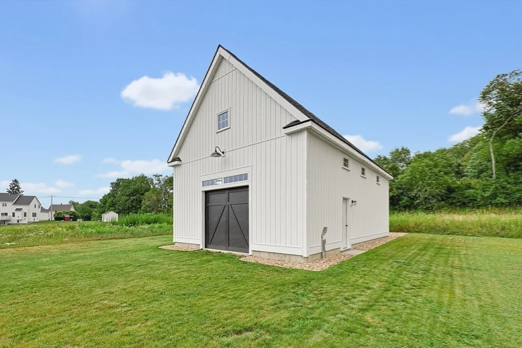 Photo of 32 Bayliss Way