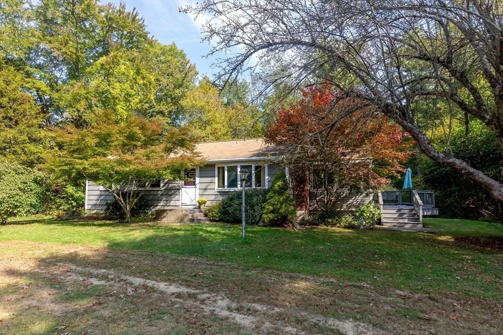 Photo of 145 County Road