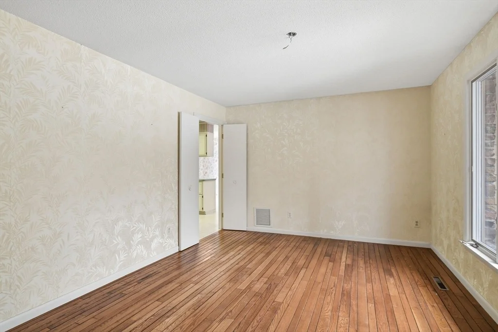 Photo of 60 Exeter Avenue