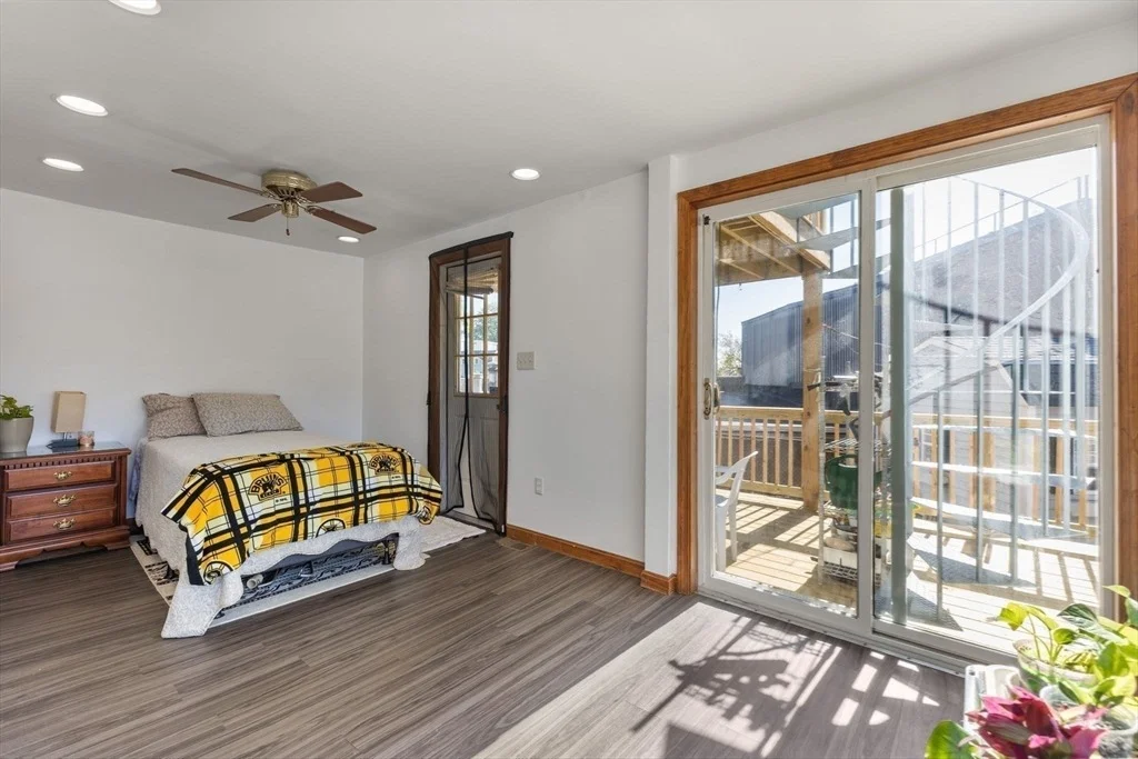 Photo of 7 Lothrop St