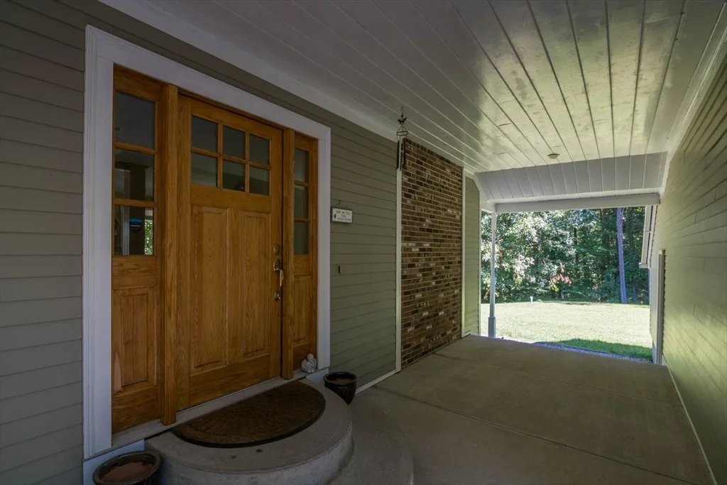 Photo of 124 Barton Ave.
