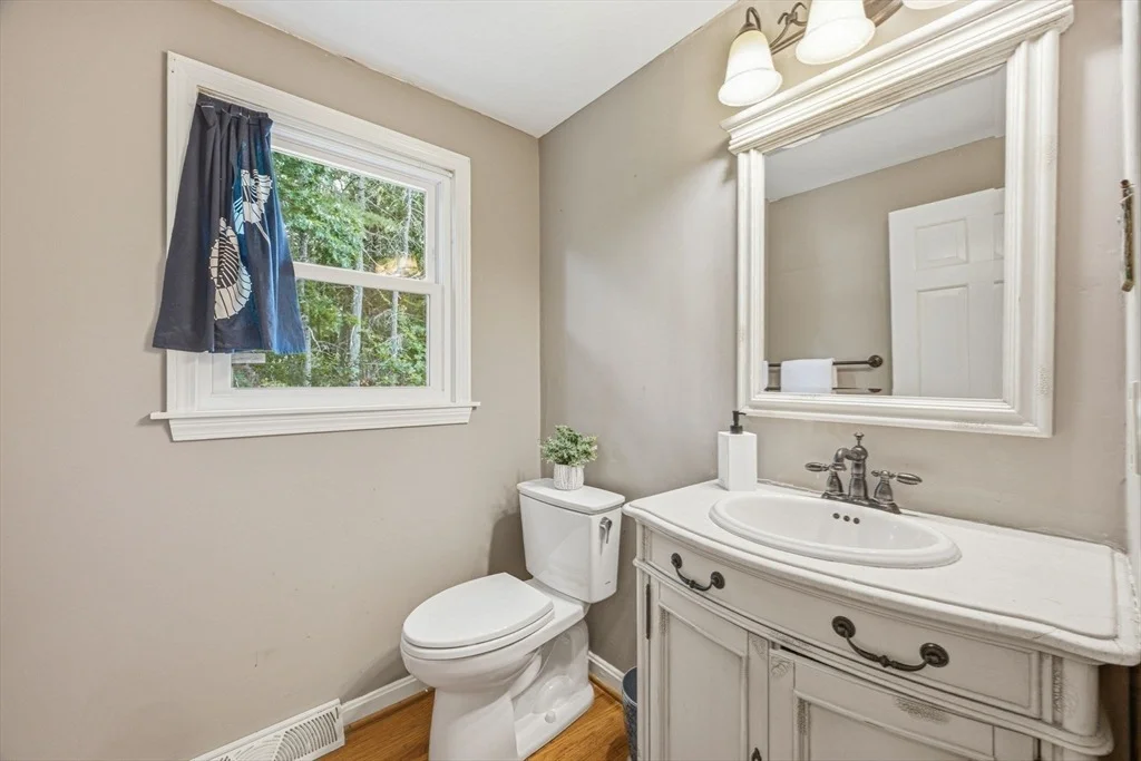 Photo of 106 Colonial Drive