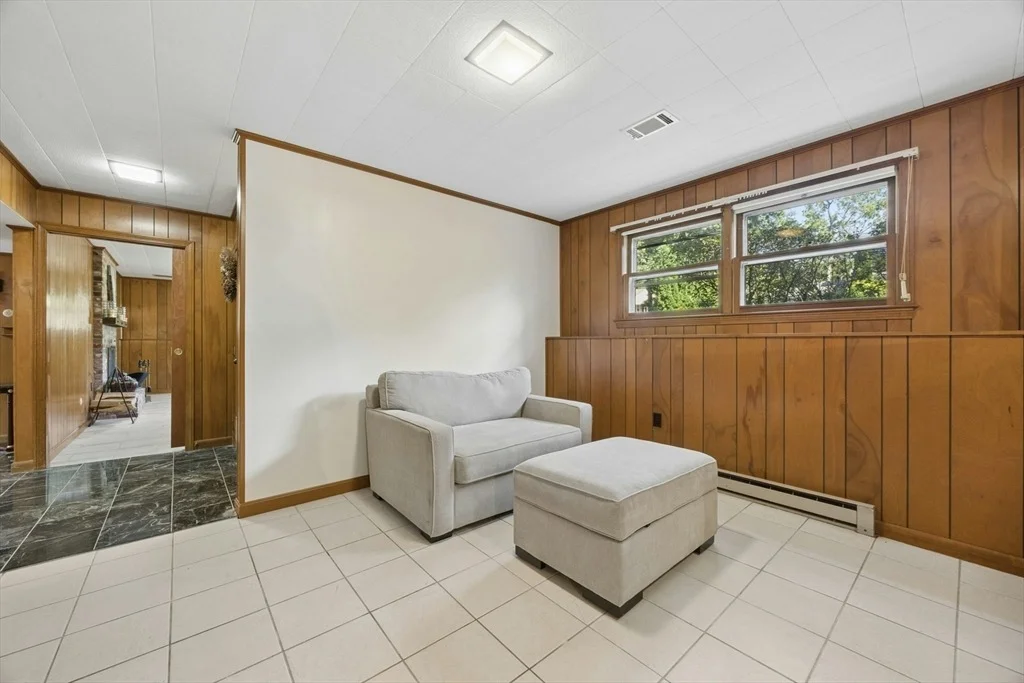 Photo of 19 Hickory Drive