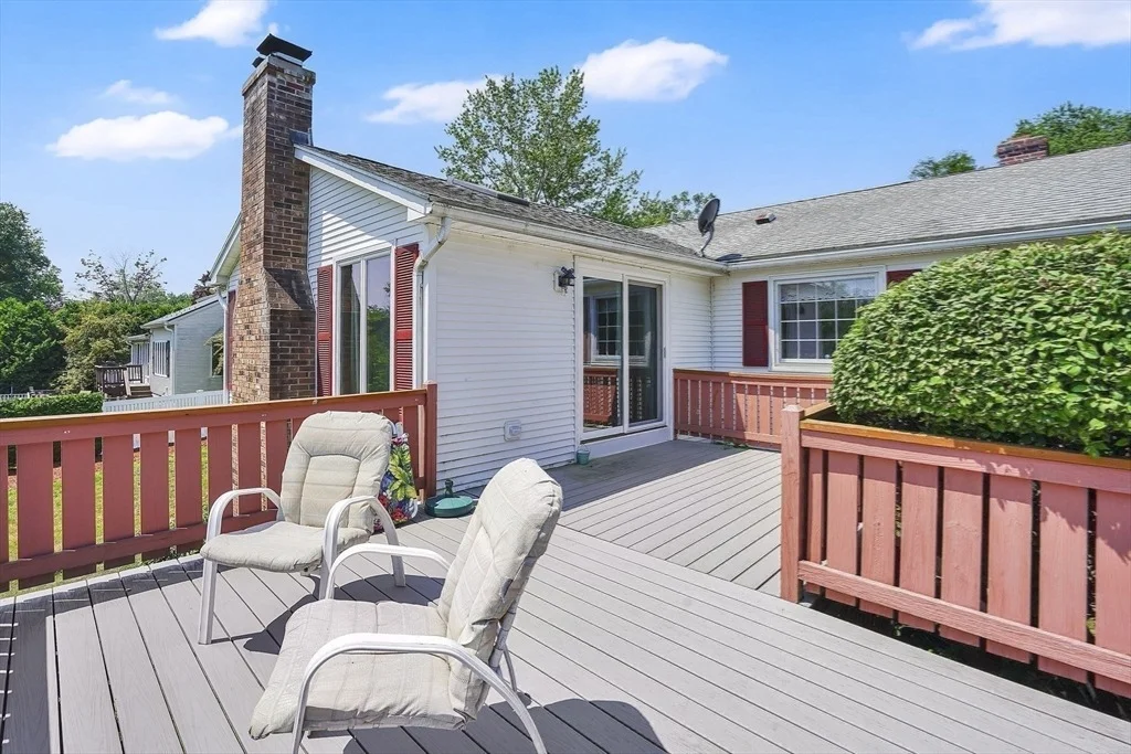 Photo of 264 Greystone Ave