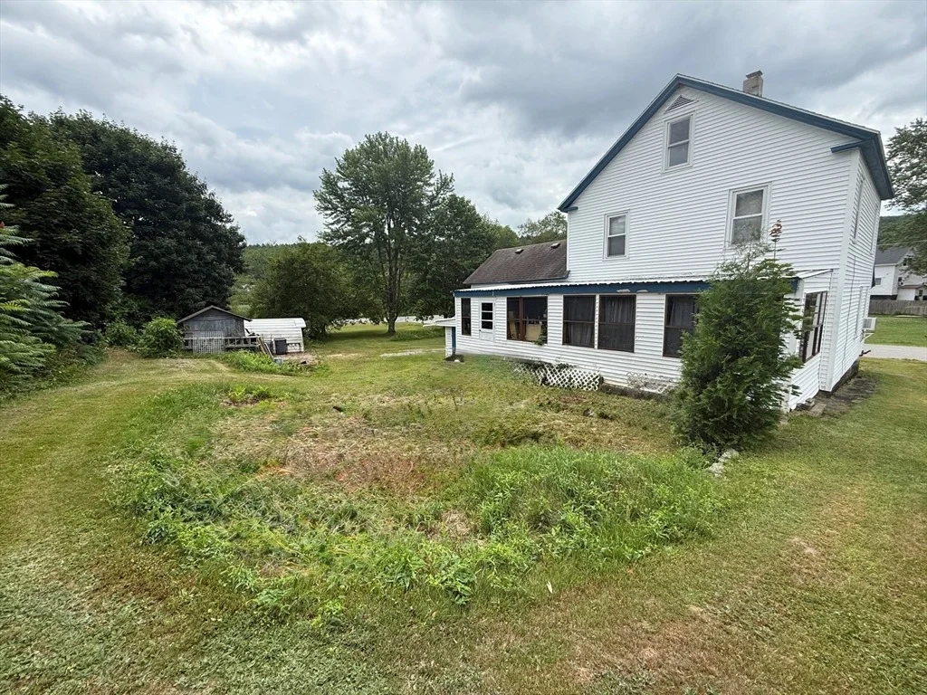 Photo of 27 Warwick Ave