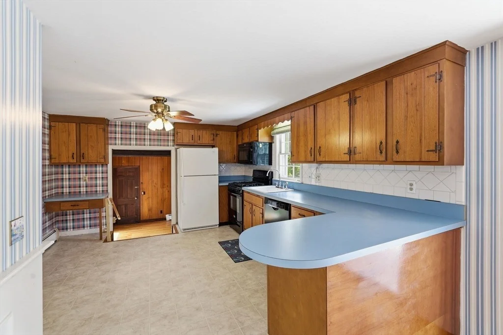 Photo of 1 Aspen Rd