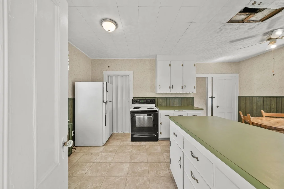 Photo of 76 Harrison Ave
