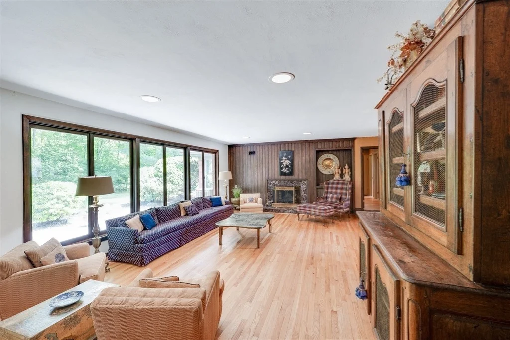 Photo of 104 Wheel Meadow Dr
