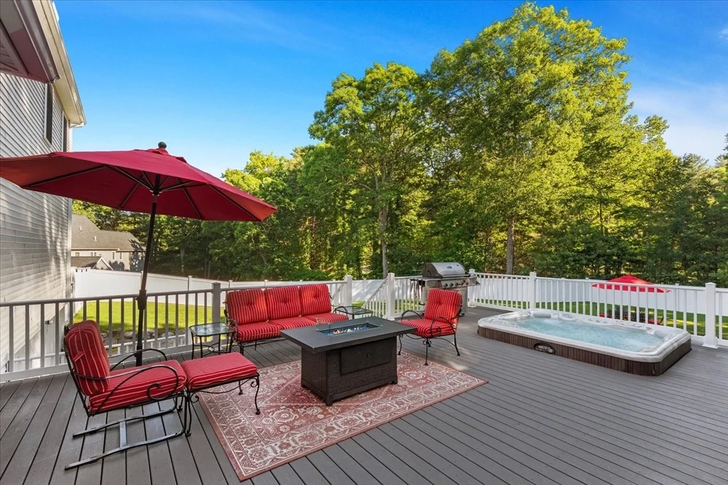 Photo of 71 Silver Fox Rd
