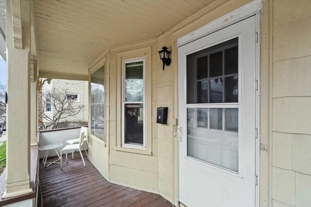 Photo of 40 Duxbury Rd