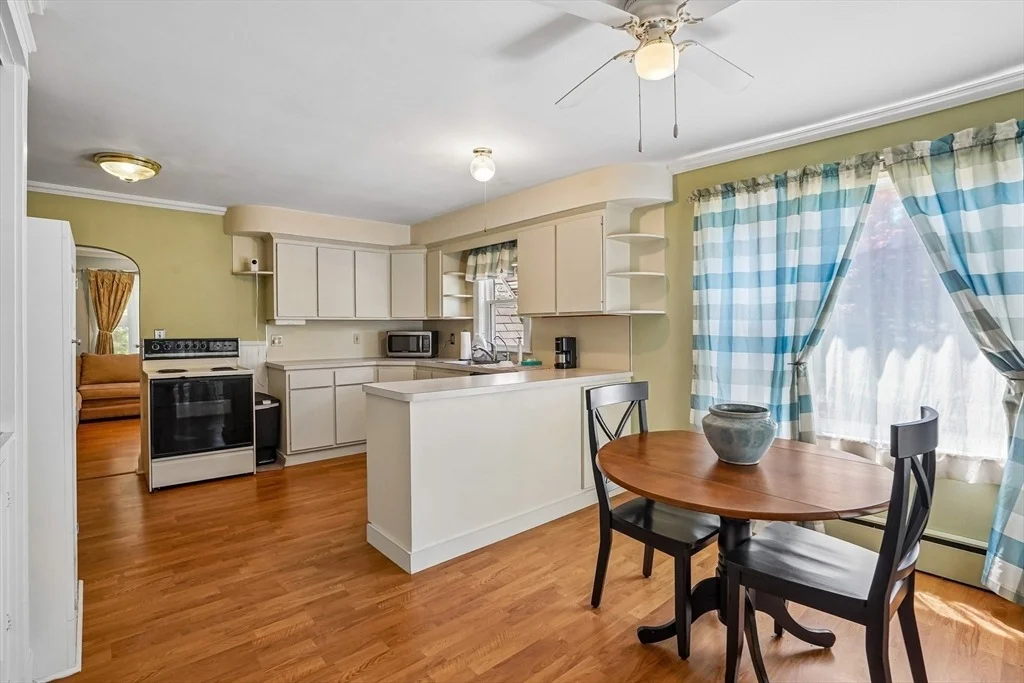 Photo of 1250 Pulaski Blvd