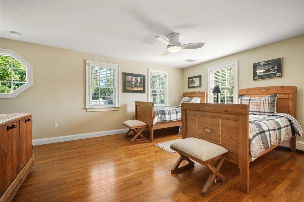 Photo of 51 Meadowbrook Road