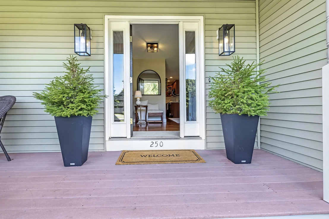 Photo of 250 Cameron Dr