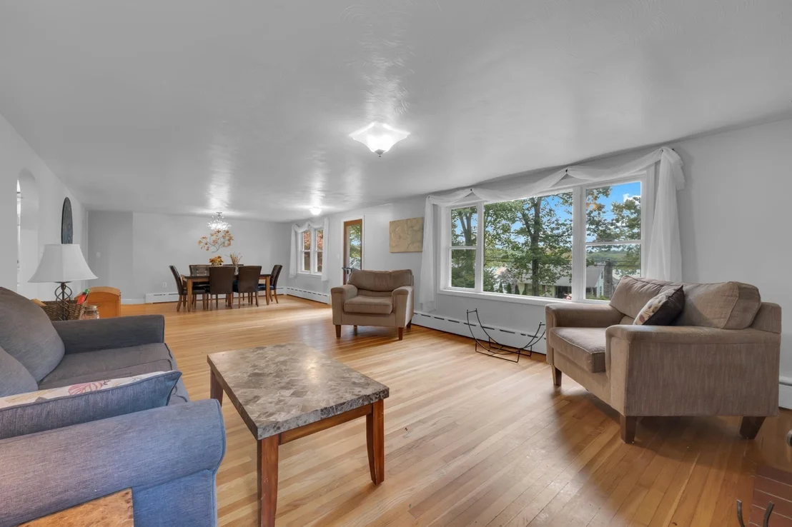Photo of 30 W Sutton Rd
