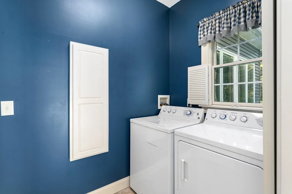 Photo of 10 Golden Cir
