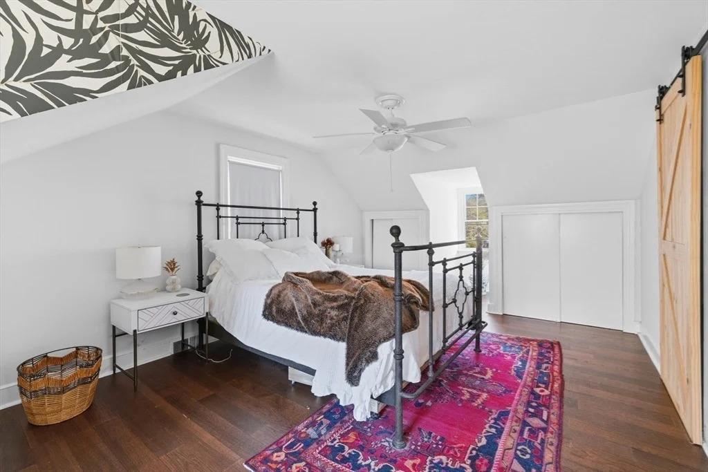 Photo of 377 Archer St
