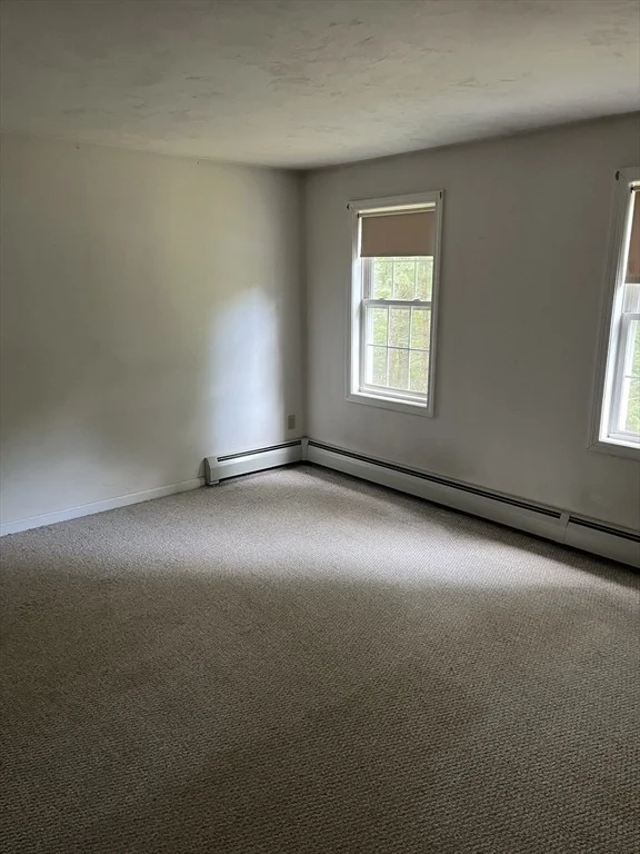 Photo of 304 West River Road