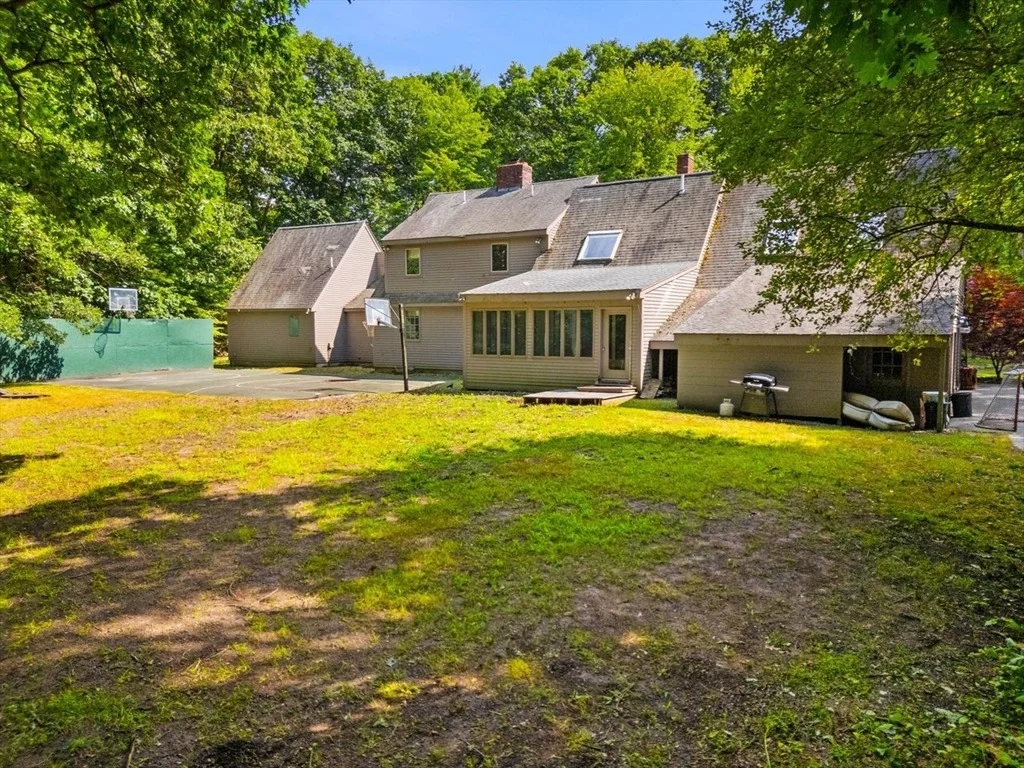 Photo of 95 Lawrence Rd