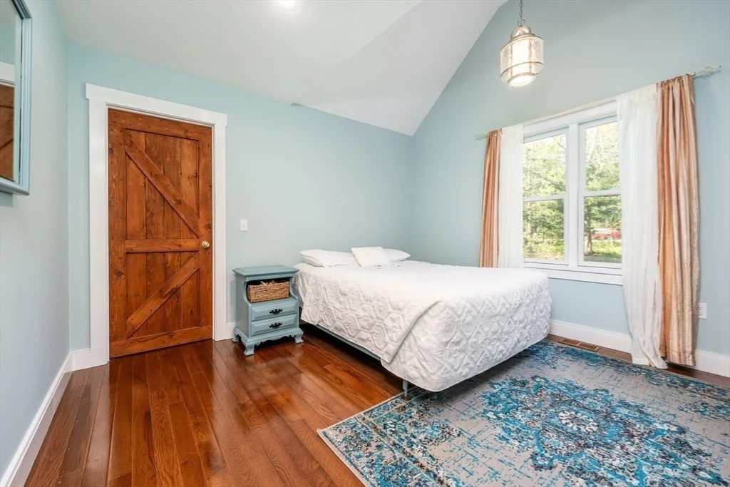 Photo of 265 Cotuit Rd