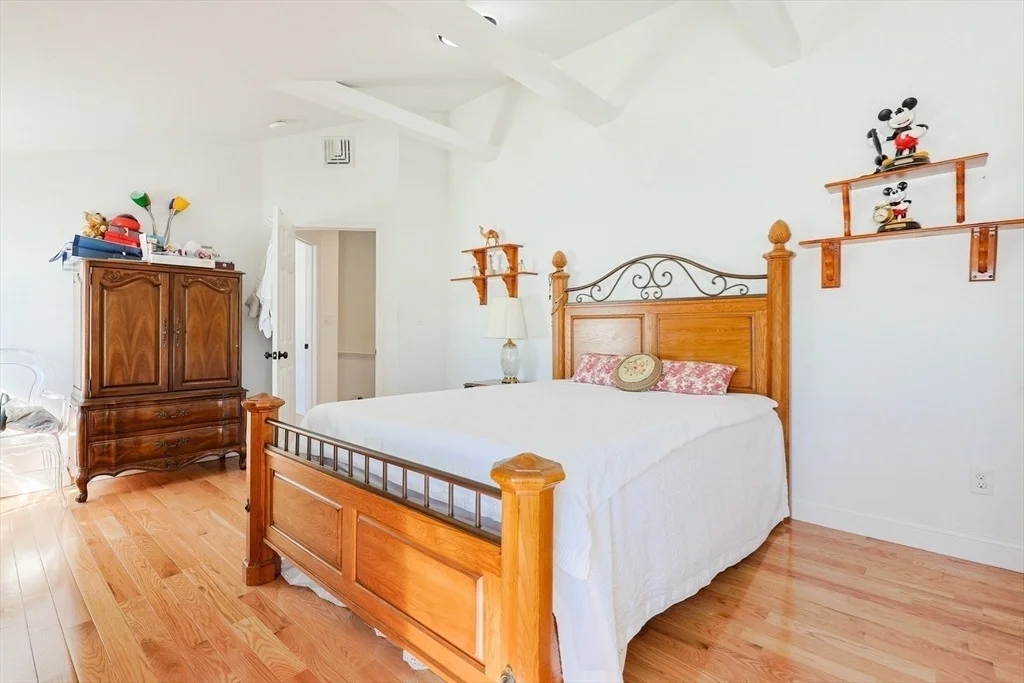 Photo of 207 White Pond Road
