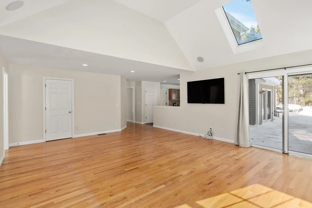 Photo of 48 Algonquian Dr