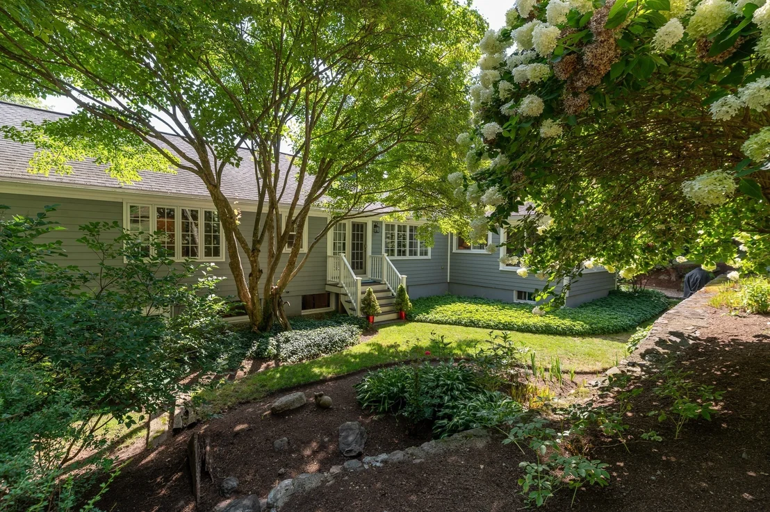 Photo of 10 Burnham Road